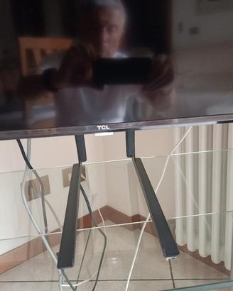 TCL. TV