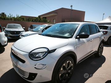 Fiat 600 Hybrid 110 CV DCT MHEV La Prima