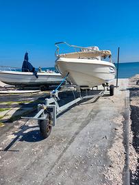 Carrello alaggio barca spiaggia