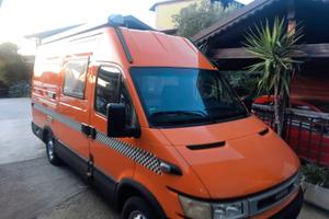 camper puro Iveco Daily 35 s13 