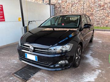 Volkswagen Polo 1.0 TSI 5P Highline Blue Motion