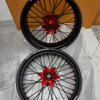 cerchi FABA Motard per Beta gommati