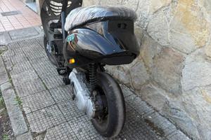 Piaggio zip