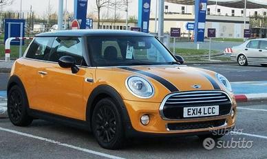 Parabrezza Mini R56 2 serie da 2006 a 2014