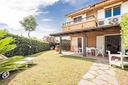 villa-angolare-ristrutturata-nel-marina-residence