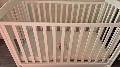 Lettino Alice Giordani compreso materasso