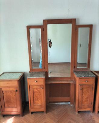 comodini e mobile vintage