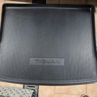 TAPPETTINO TIGUAN 2024