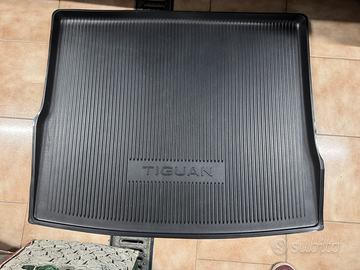TAPPETTINO TIGUAN 2024