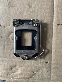 Intel chiusura soket