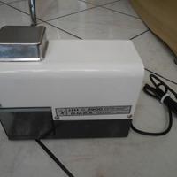 Grattugia elettrica O.M.R.A.