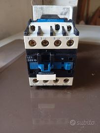 contattore telemecanique nuovo