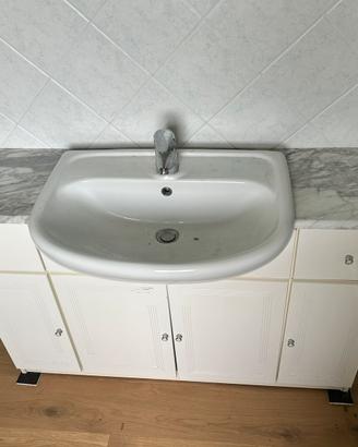 Mobiletto bagno