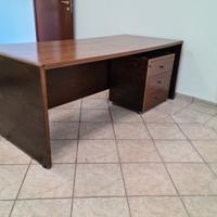 Scrivania con Armadio in legno