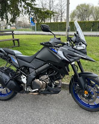 Suzuki V Strom DL 1050 SE