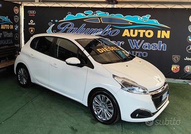 Peugeot 208 BlueHDi 75 5 porte Allure