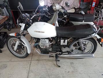 Moto Guzzi V 35 - 1981