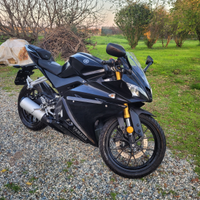 Yamaha yzf r125