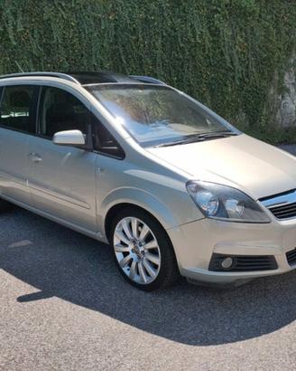 Opel Zafira 1.9 16V CDTI 150CV Cosmo