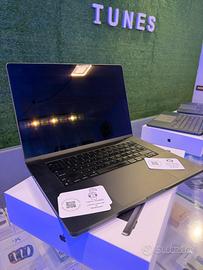 MacBook pro 16 2023 36GB RAM 1TB SSD M2 Max