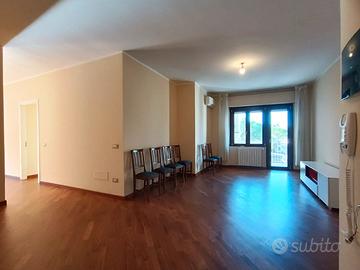 Via Dalmazia - Trilocale parzialmente arredato