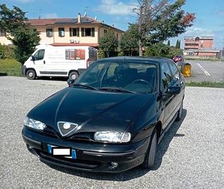 Alfa romeo 146 - 2000