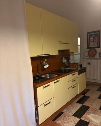 Splendida cucina componibile completa