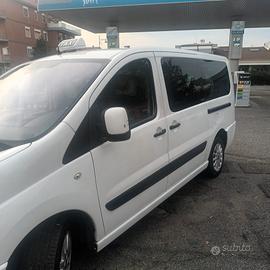 Fiat Scudo 9 posti anno 2015