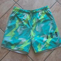 Pantaloncini Jordan azzurri e verdi