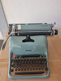 Macchina da scrivere Olivetti Modello Lexikon 80