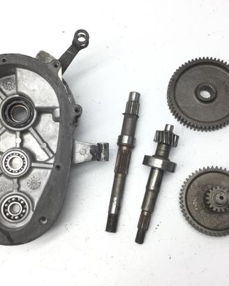 KYMCO PEOPLE EURO 3 125 CARTER E INGRANAGGI RUOTA 
