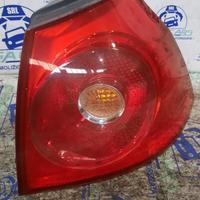 VOLKSWAGEN GOLF 5 - FARO POSTERIORE DESTRO