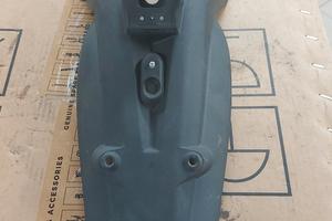 PARAFANGO POST. BEVERLY 125--300