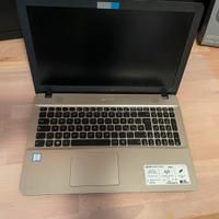 laptop perfettamente funzionante