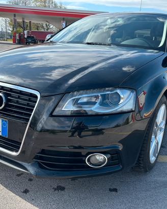 Audi A3 SLine 1.6 TDI Full Optional