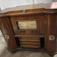 Mobile BAR anni 40
