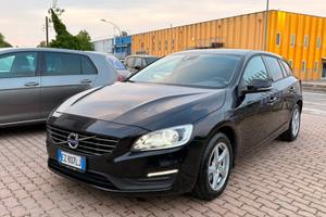 Volvo V60 D2 1.6 Kinetic