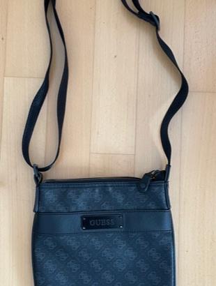Tracolla Guess