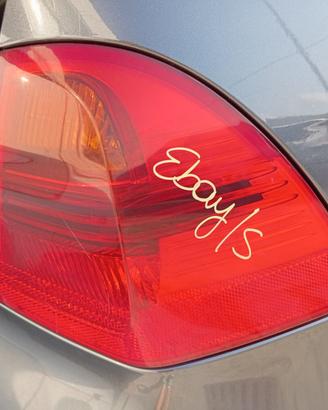 Fanale posteriore dx BMW 320D mod SW 2007 col A22 