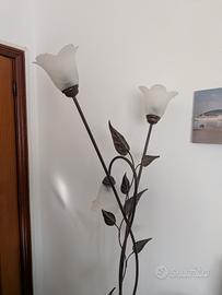 lampada da terra con tre luci