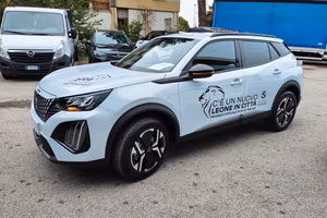 PEUGEOT 2008 ALLURE 1.5 BLUEHDI 130 CV EAT8 – 2023
