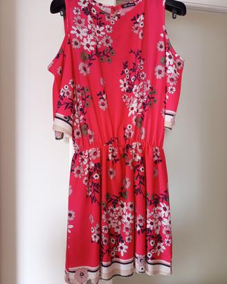 Abito Mixerì floreale rosa con spalle scoperte 