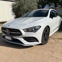 Mercedes-Benz CLA 220 CLA 220 D Premium AMG Line