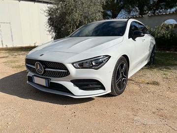 Mercedes-Benz CLA 220 CLA 220 D Premium AMG Line