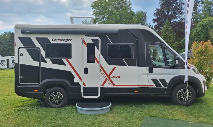 Challenger X 250 MT 6,36 PAUSA RELAX COMFORT