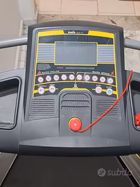 TAPIS ROULANT DIADORA EDGE 2.4 Velocità 0-16km/h 