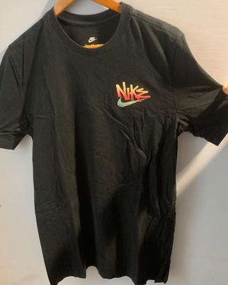 Maglietta Nike logo Tartaruga