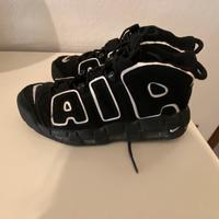 Nike Air More Uptempo 96 bianche e nere