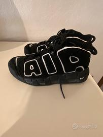 Nike Air More Uptempo 96 bianche e nere