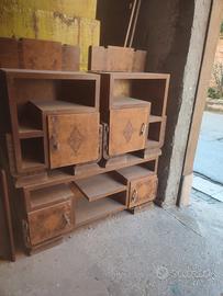 comodini anni 60 con ingressino